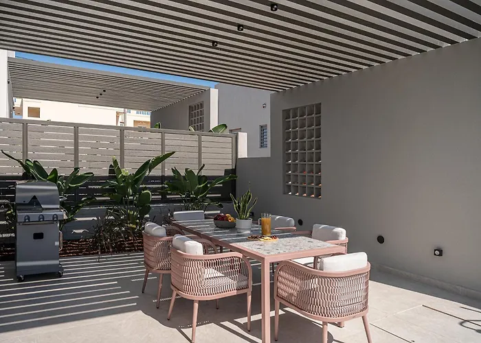 Villa Sav & Leo Mindful Residences Hriszí Aktí Haniá