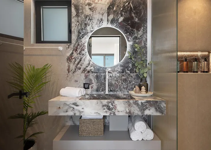 Villa Sav & Leo Mindful Residences